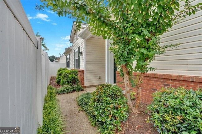 Building Photo - 106 Manley Ct