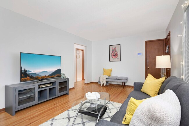 Foto del edificio - 4540 3rd Ave S