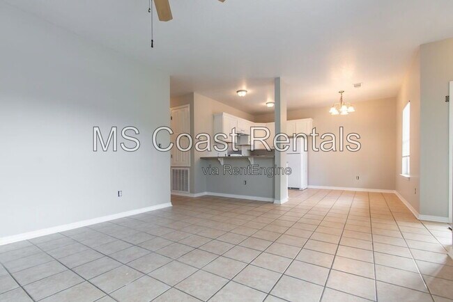 Foto del edificio - 15815 Adam Rd