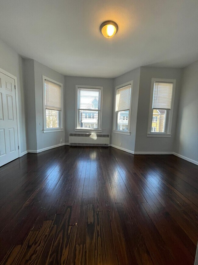 Foto del edificio - 30 W 44th St