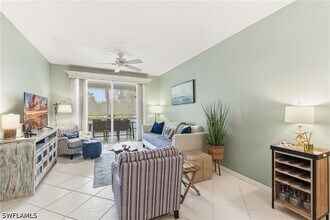 Building Photo - 8161 Twelve Oaks Cir