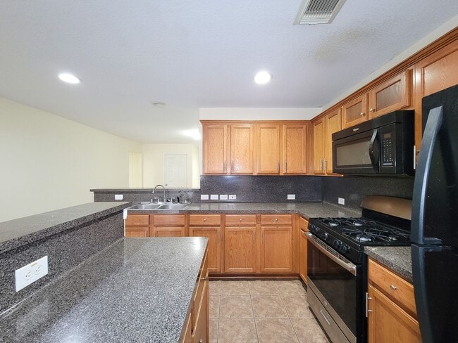 Building Photo - This is a cute 1 story 3 bedroom 2 bath of...