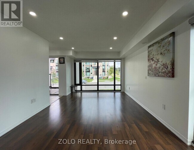 Photo du bâtiment - 130 Widdicombe Hill Blvd