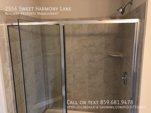 Foto del edificio - 2556 Sweet Harmony Lane