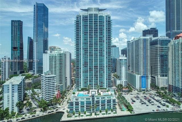 Building Photo - 1331 Brickell Bay Dr