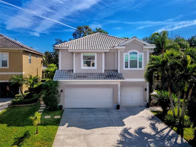 Foto del edificio - 2241 Highland Woods Dr