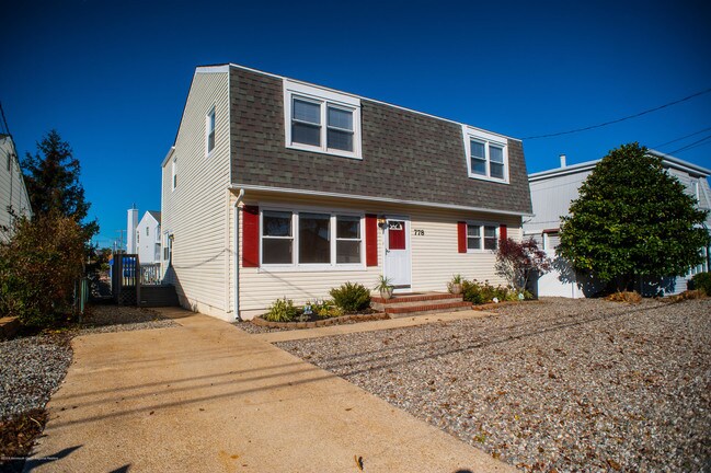 Building Photo - 778 Tunney Point Dr