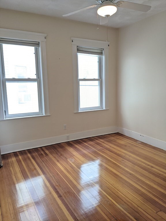 Primary Photo - 50 Lambert St