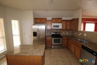 Building Photo - 2112 Flagstaff Dr