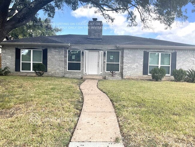 Building Photo - 15823 Blackhawk Blvd