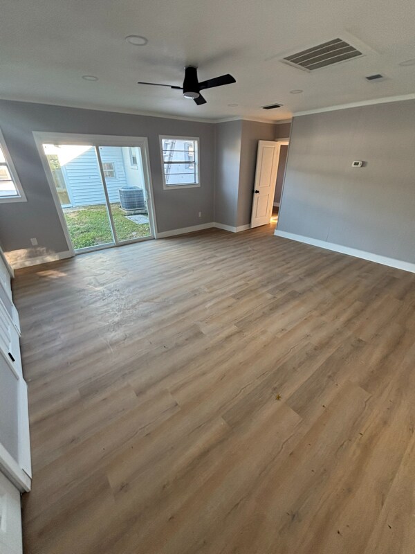 Foto del edificio - 5500 Huber Dr