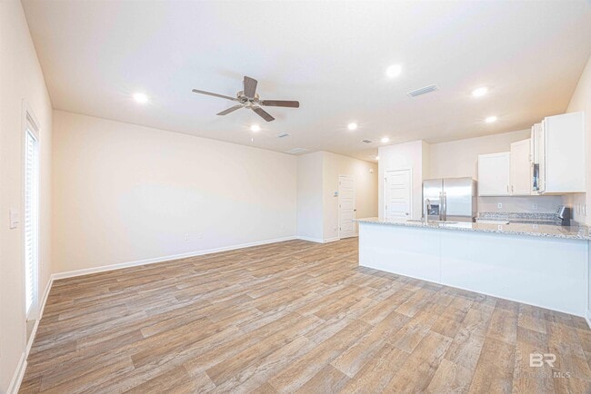 Foto del edificio - 32195 Emancipation Cir