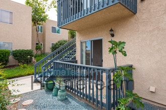 Building Photo - 8475 Avenida Angulia