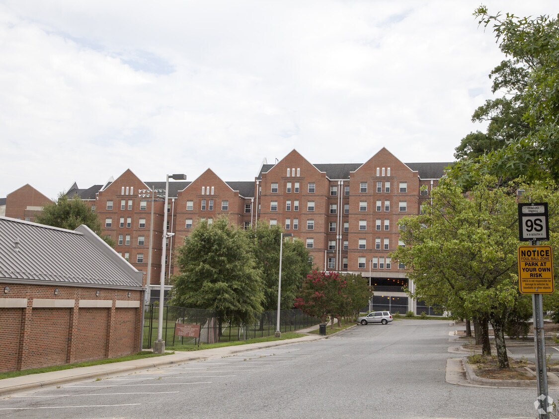 Foto del edificio - Forney Edward Apartments