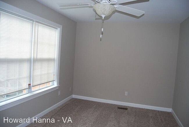 Building Photo - 3 br, 1.5 bath House - 3002 London Company...