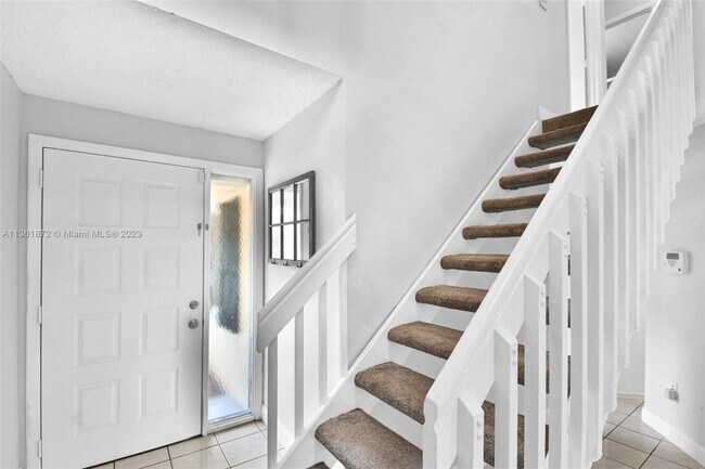 Building Photo - 11243 SW 9th Ct