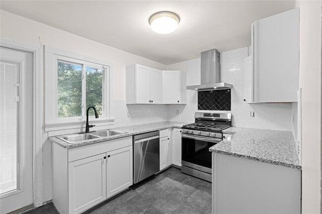 Foto del edificio - 2262 Ajax Dr NW