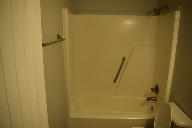 Foto del edificio - Home Available for Rent