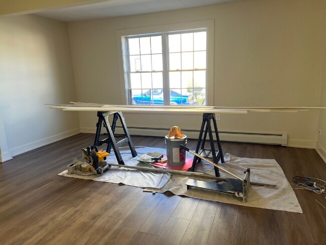 Building Photo - 1st floor, bight and sunny