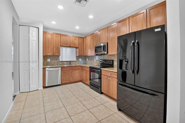 Building Photo - 16097 Poppy Seed Cir