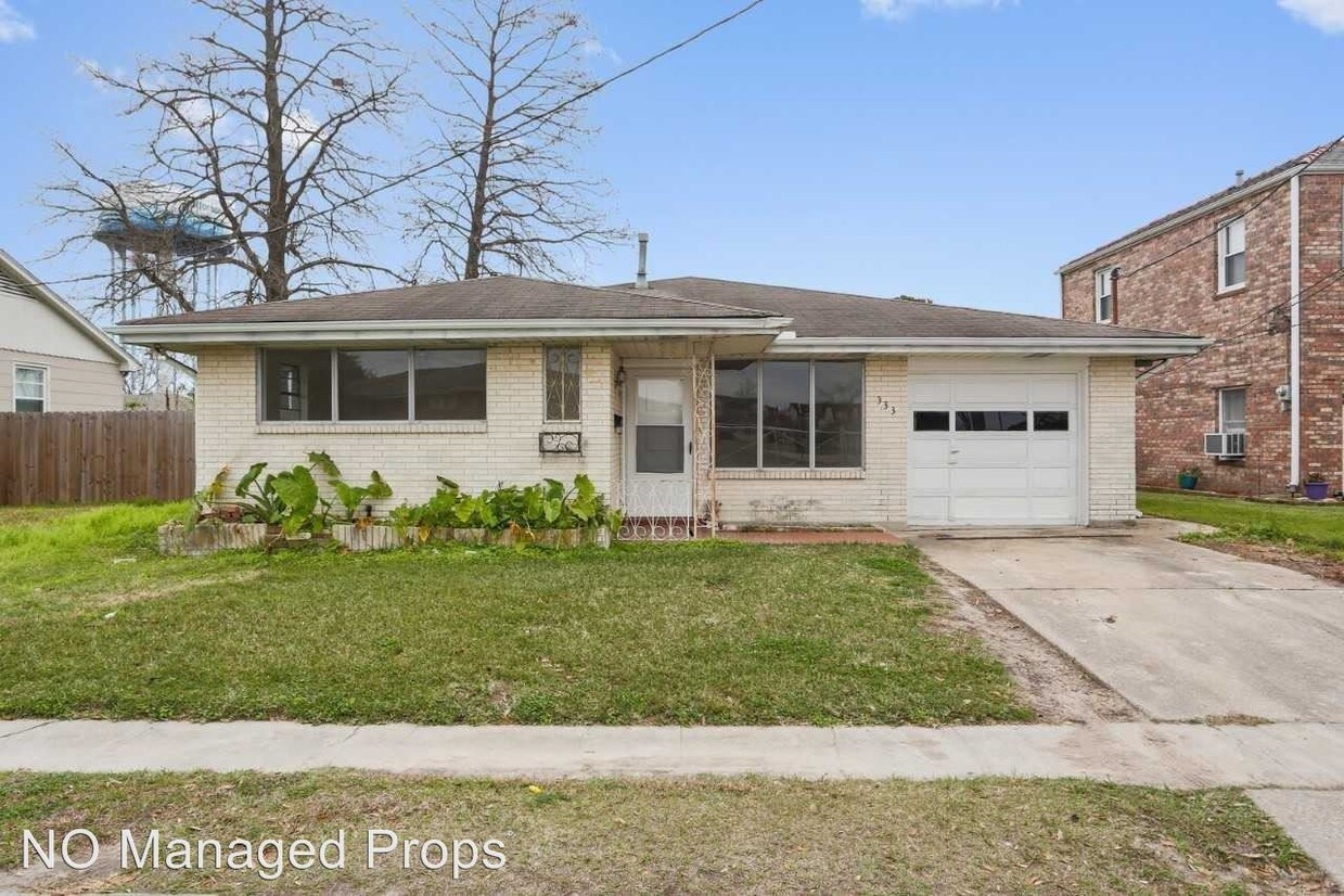 Primary Photo - 3 br, 1.5 bath House - 333 Riverdale Dr.