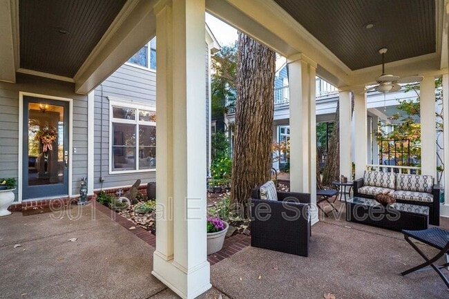 Building Photo - 765 Harbor Isle Cir E