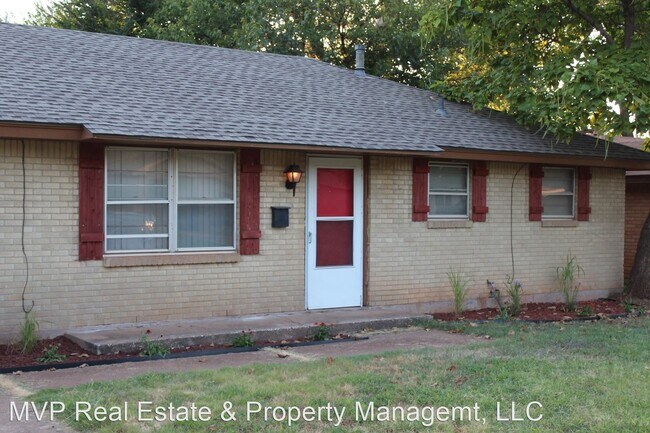Foto del edificio - 3 br, 1 bath House - 3229 Greenbrier Ter