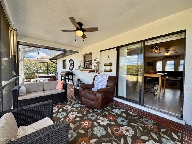 Building Photo - 2013 NE 4th Ter