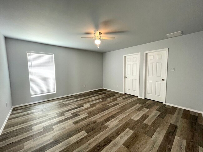 Foto del edificio - 3 bed 2 bath Move In Ready! Frenship ISD