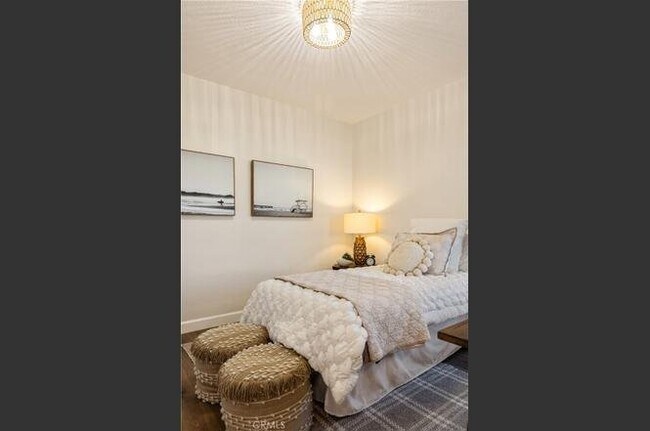 Foto del edificio - 6430 Denmead St