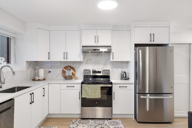 Photo du bâtiment - 5250 Chaffey Ave