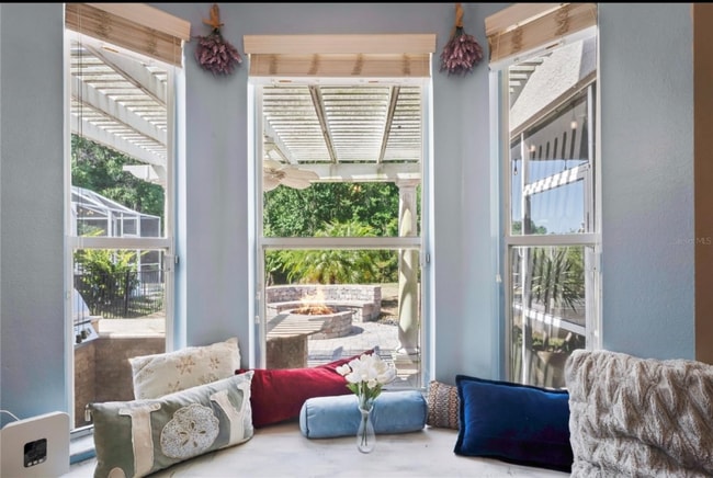 Building Photo - 12935 Solola Way