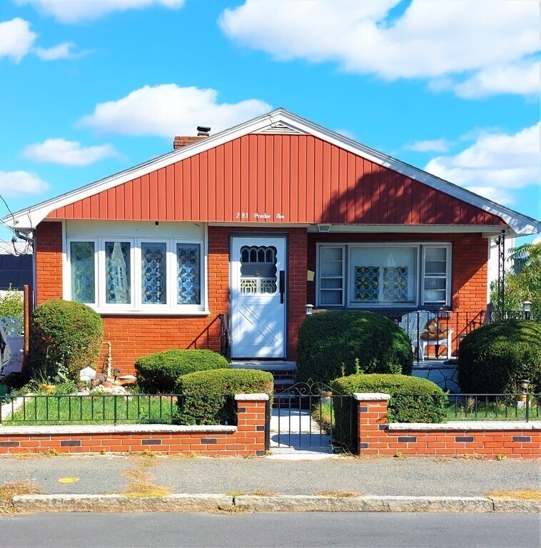 Primary Photo - 293 Proctor Ave