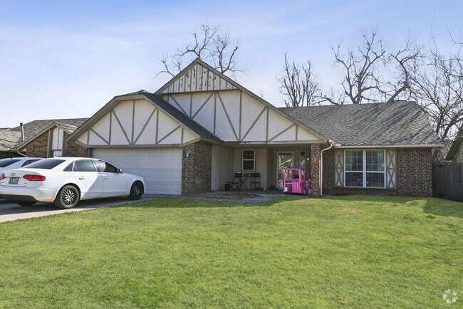 Building Photo - 11032 N Eagle Ln