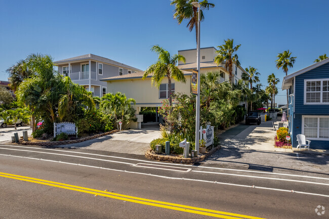 Building Photo - 206 Gulf Blvd