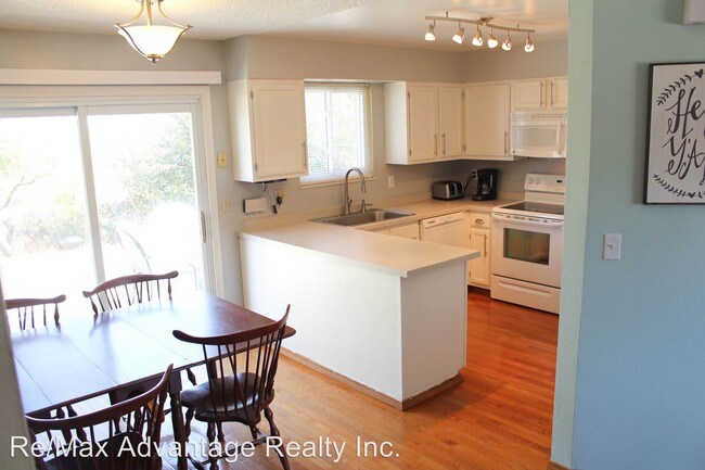 Building Photo - 7175 Woody Creek Dr