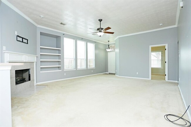Building Photo - 4511 Taino Dr