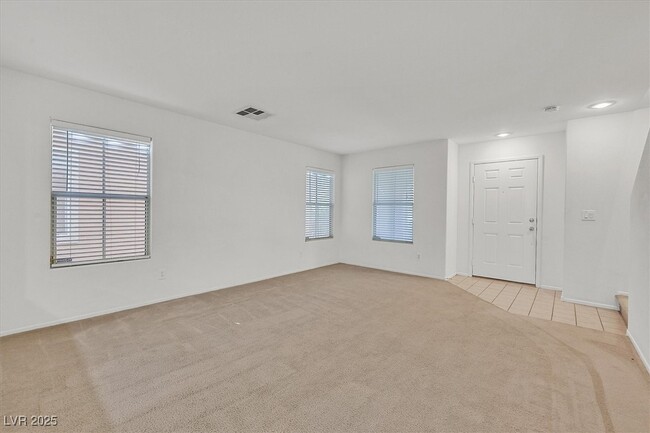 Building Photo - 7173 Las Colinas Ave