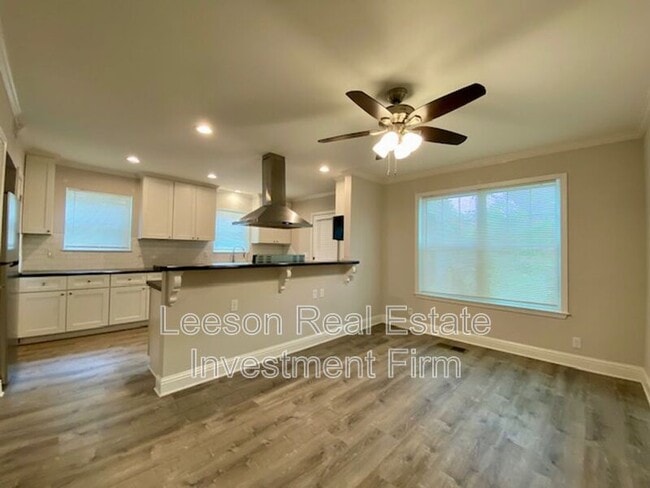 Foto del edificio - 2721 Fairfield Ave