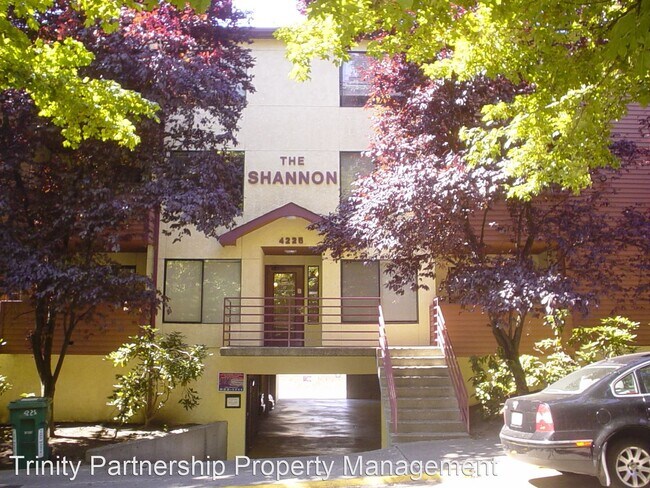 Foto del edificio - 4225 9th Ave NE