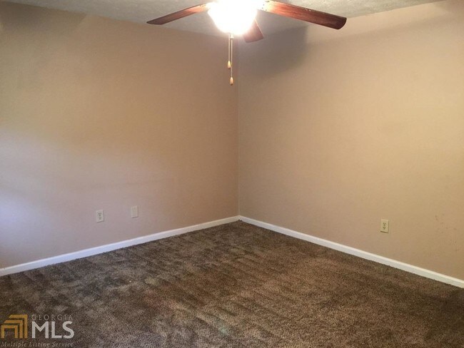 Foto del edificio - 774 Plainville Cir SW