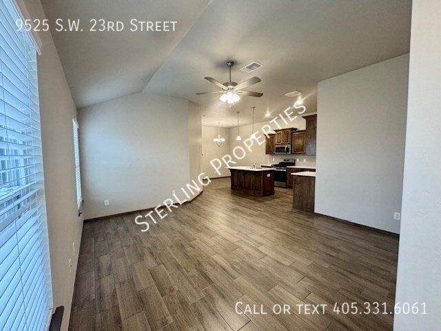 Foto del edificio - 9525 SW 23rd St