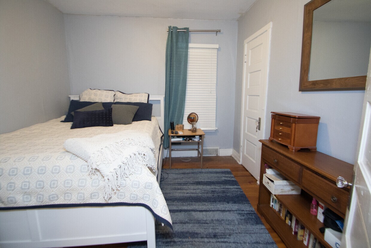 Foto principal - 416 Cantwell Ct