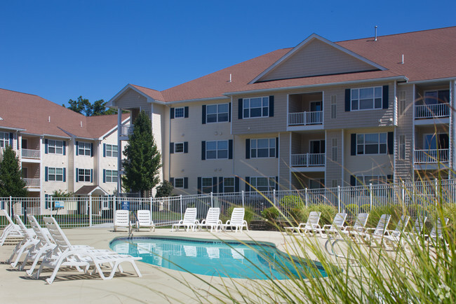 Resort Style Pool & Sundeck - Abbott Landing, LLC