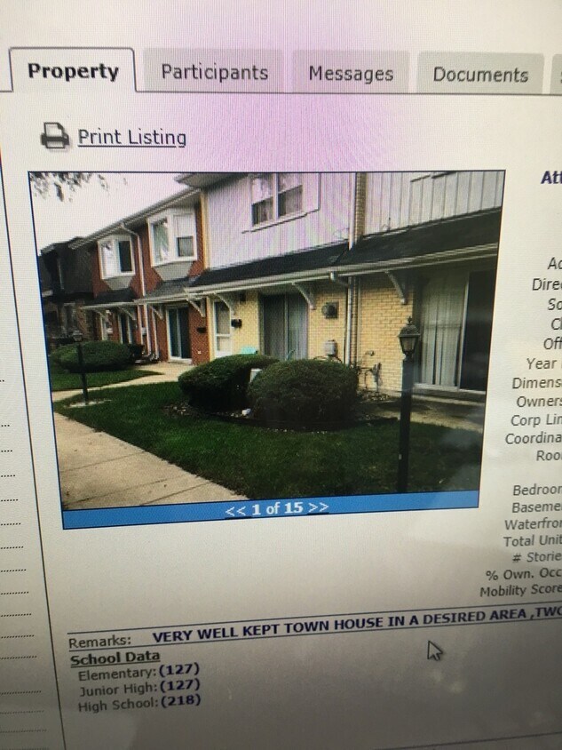 Foto principal - 10445 Austin Ave