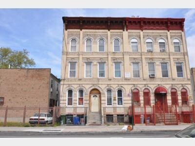 Building Photo - 505 Central Ave