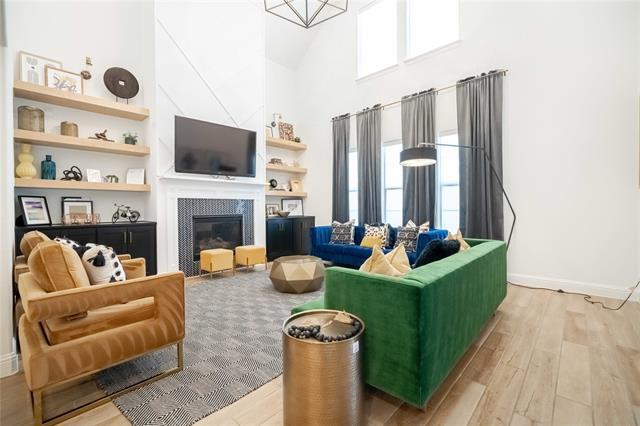 Foto del edificio - 7305 Elm Grove Ln