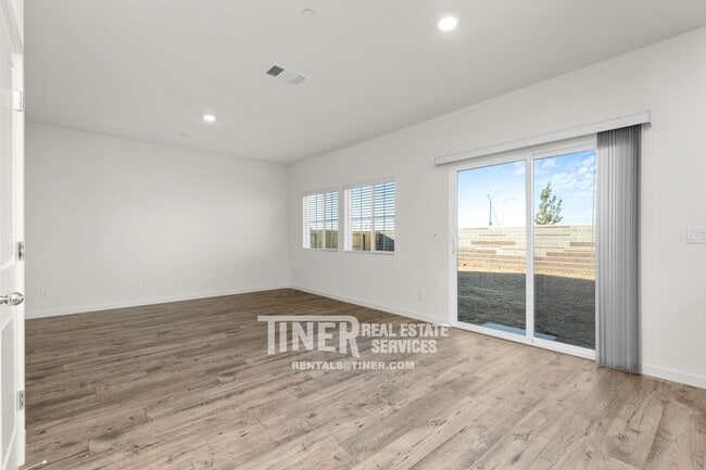 Building Photo - 4160 Trailblazer Loop