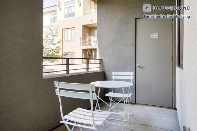 Foto del edificio - 3737 Casa Verde St