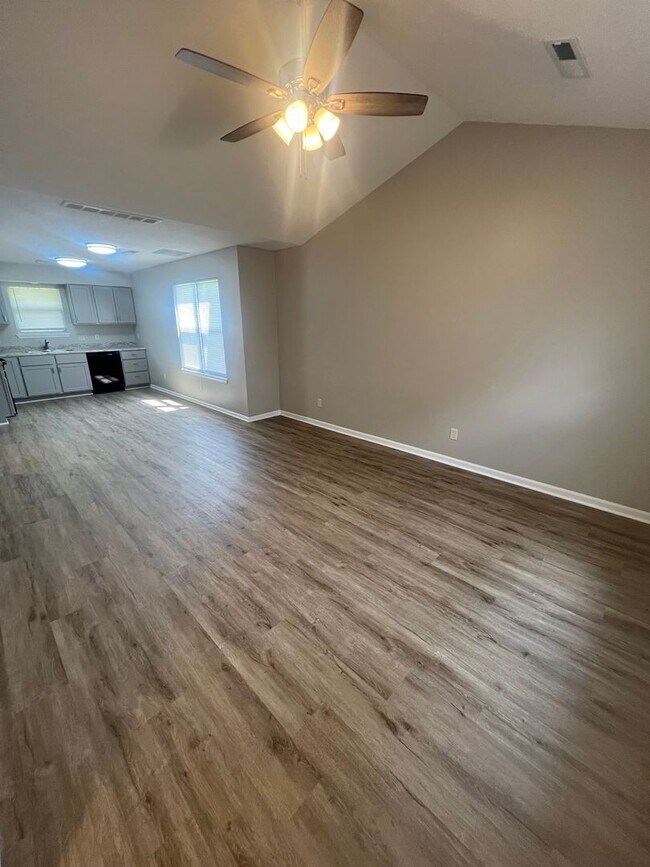 Building Photo - 3704-3706 Pimlico
